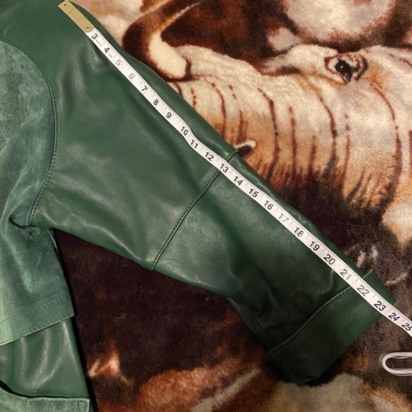 CAPRA | Vintage Long Green Leather Jacket - Picture 10 of 11